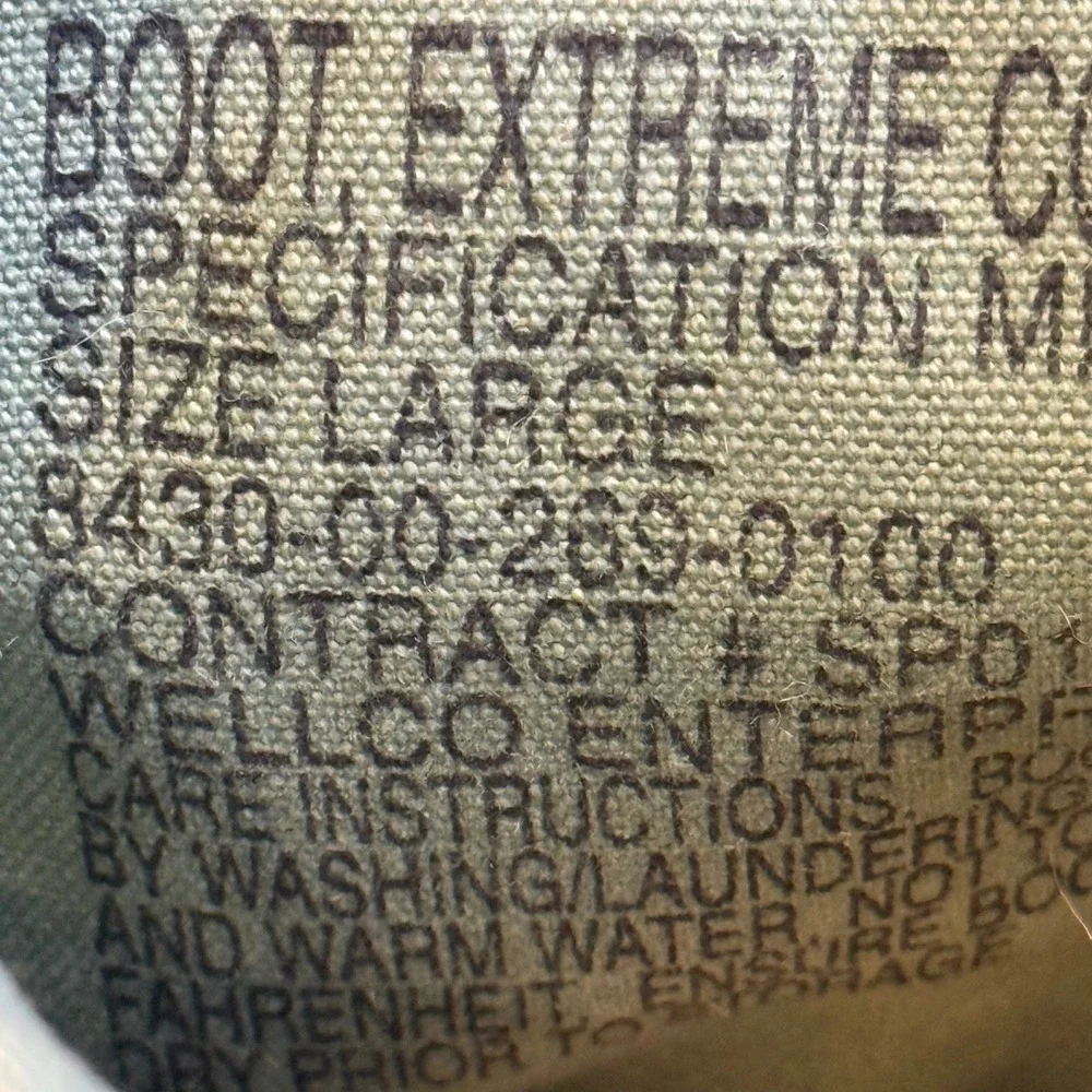 Wellco N-1B Extreme Cold Weather Boots Sage Green Canvas Mukluks MIL-B-6362F